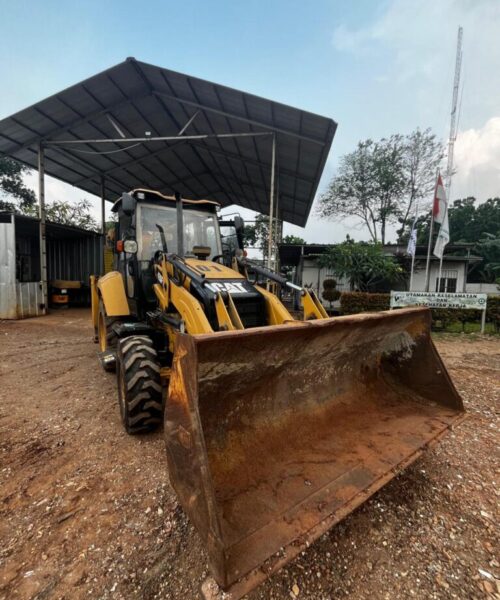 BECHOE LOADER