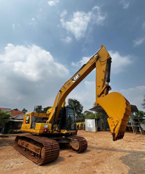 EXC 19 CAT 320NG COVER